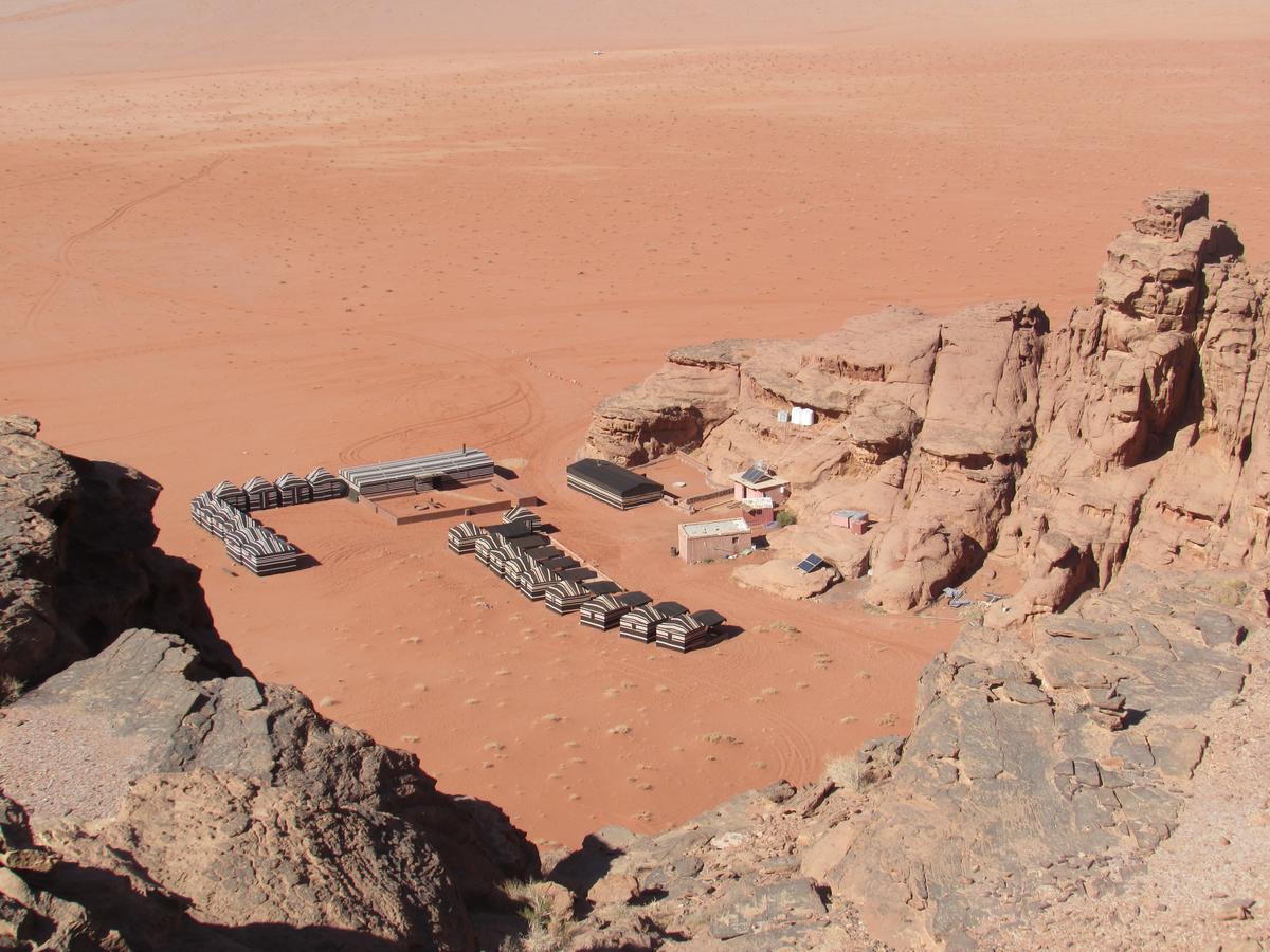 Desert Moon Camp Wadi Rum Exterior foto